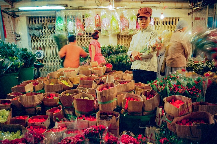 Ho Thi Ky Flower Market