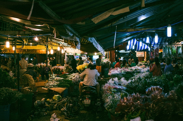 Ho Thi Ky Flower Market